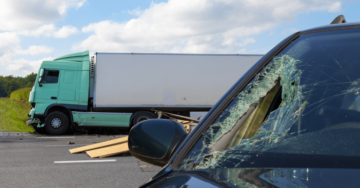 If I Get in an Accident With a Truck Driver, Can I Sue the Employer in Florida?